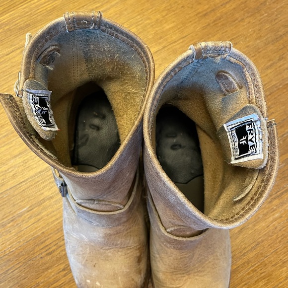 Size 7 women’s Frye 8R Engineer Boots ** Excellent Condition - Picture 9 of 13